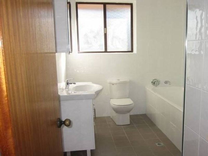 6 Spring Road, North Curl Curl NSW 2099