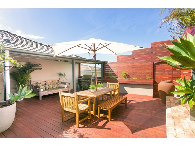 3 Farnell Street, Curl Curl NSW 2096