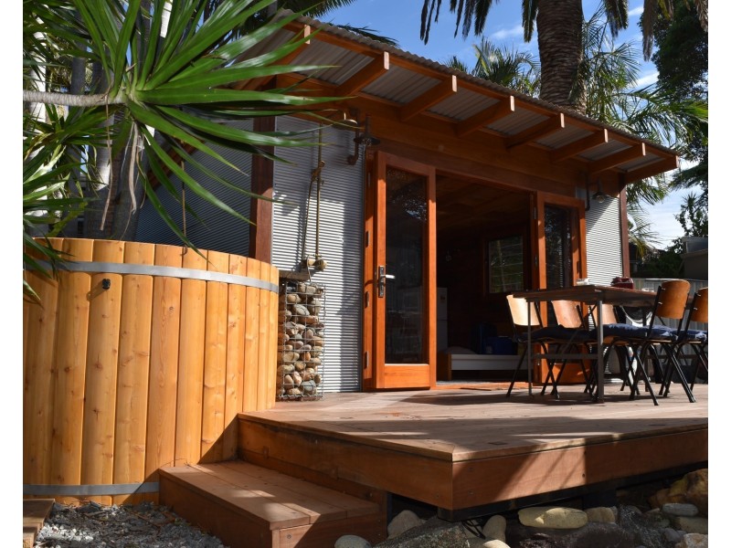 12 Surfers Parade, Freshwater NSW 2096