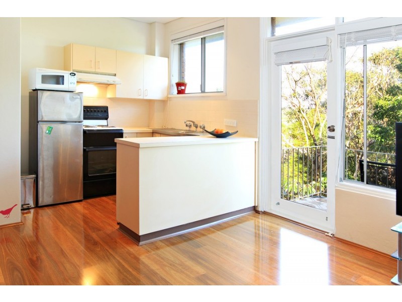 23/104 Crown Road, Queenscliff NSW 2096