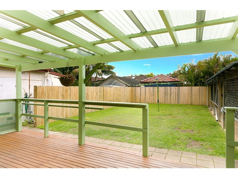 18 Grenfell Avenue, North Narrabeen NSW 2101