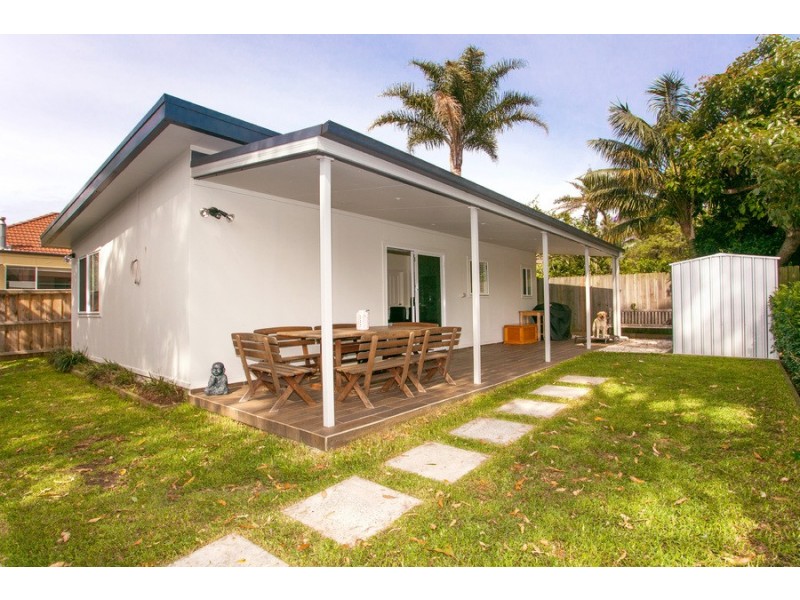 85a Wyuna Avenue, Freshwater NSW 2096