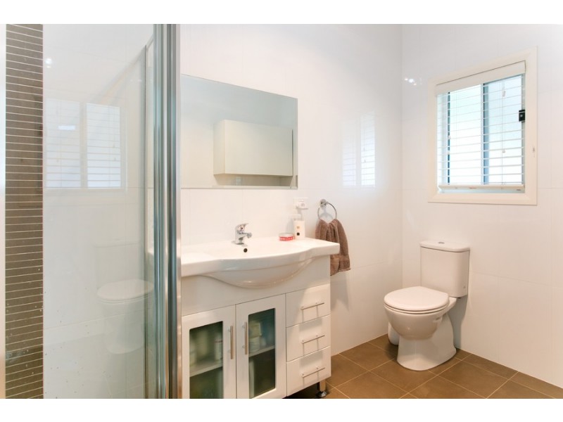 85a Wyuna Avenue, Freshwater NSW 2096