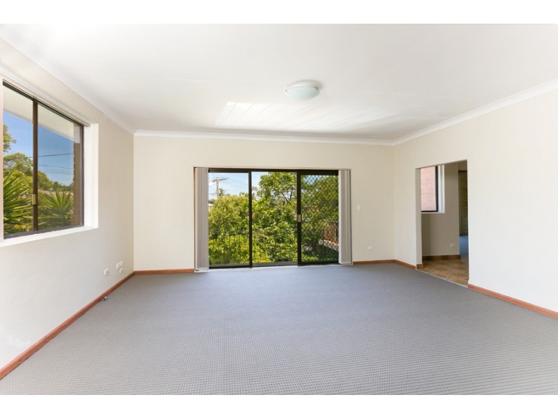 6 Spring Road, North Curl Curl NSW 2099