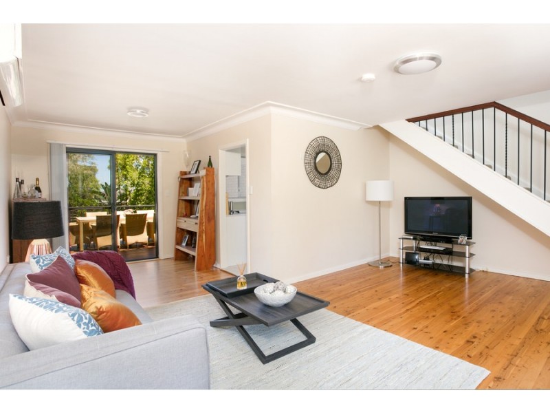 211A Headland Road, North Curl Curl NSW 2099