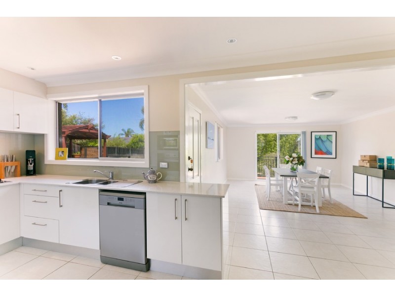 211A Headland Road, North Curl Curl NSW 2099