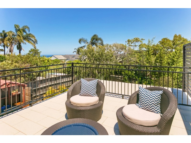 211A Headland Road, North Curl Curl NSW 2099
