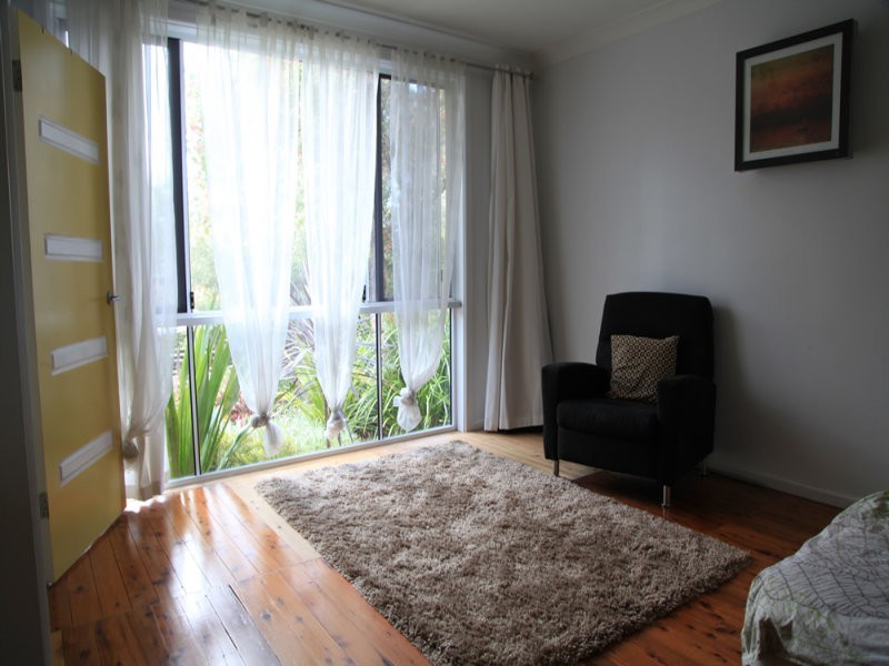 42 Playfair Road, North Curl Curl NSW 2099