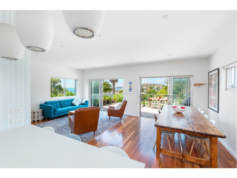 28 Gardere Avenue, Curl Curl NSW 2096