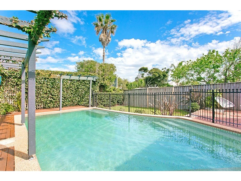 33 Tasman Street, Dee Why NSW 2099