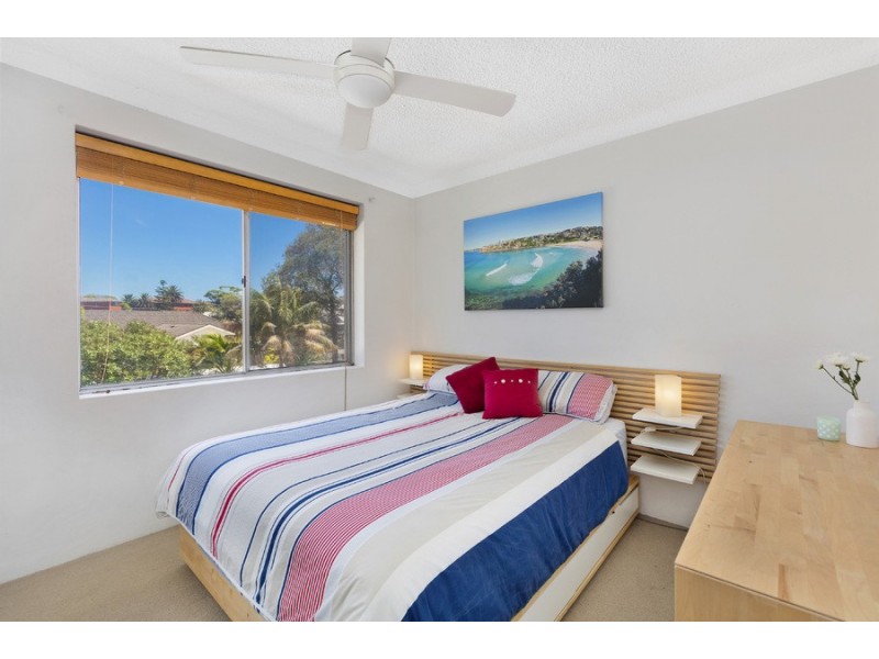 8/15 Ocean View Road, Freshwater NSW 2096