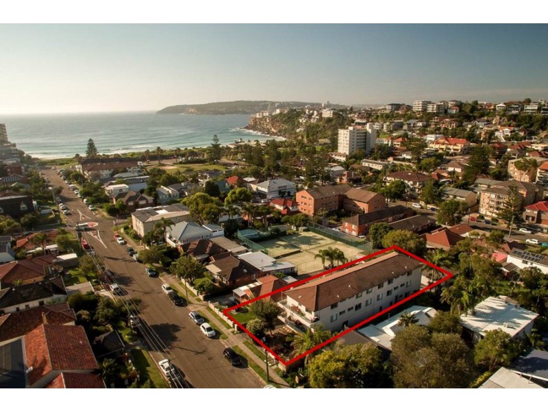 8/15 Ocean View Road, Freshwater NSW 2096