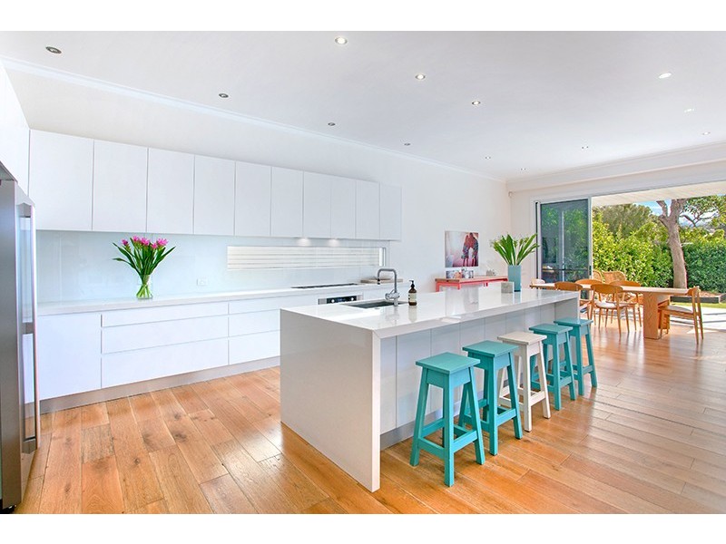 24 Stewart Avenue, Curl Curl NSW 2096