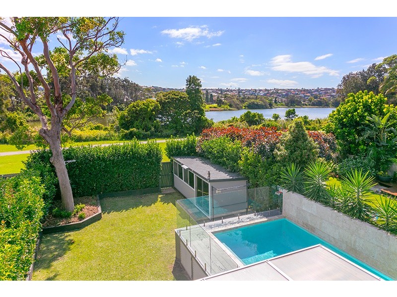 24 Stewart Avenue, Curl Curl NSW 2096