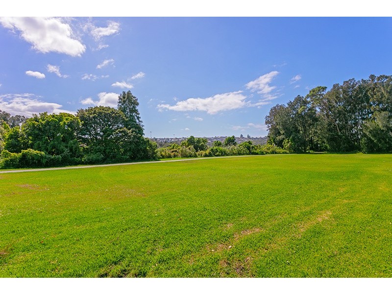 24 Stewart Avenue, Curl Curl NSW 2096