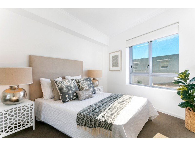 3302/10 Sturdee Parade, Dee Why NSW 2099