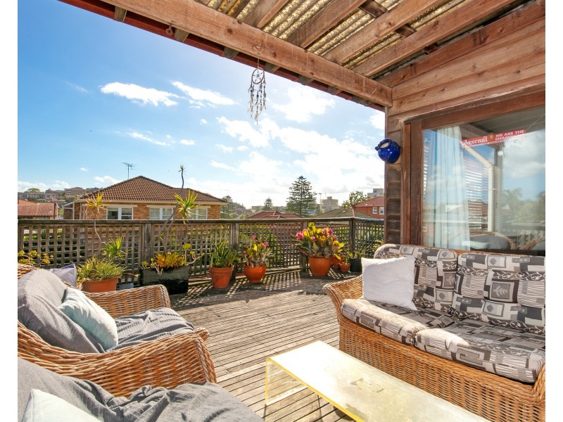 50 Undercliff Road, Freshwater NSW 2096