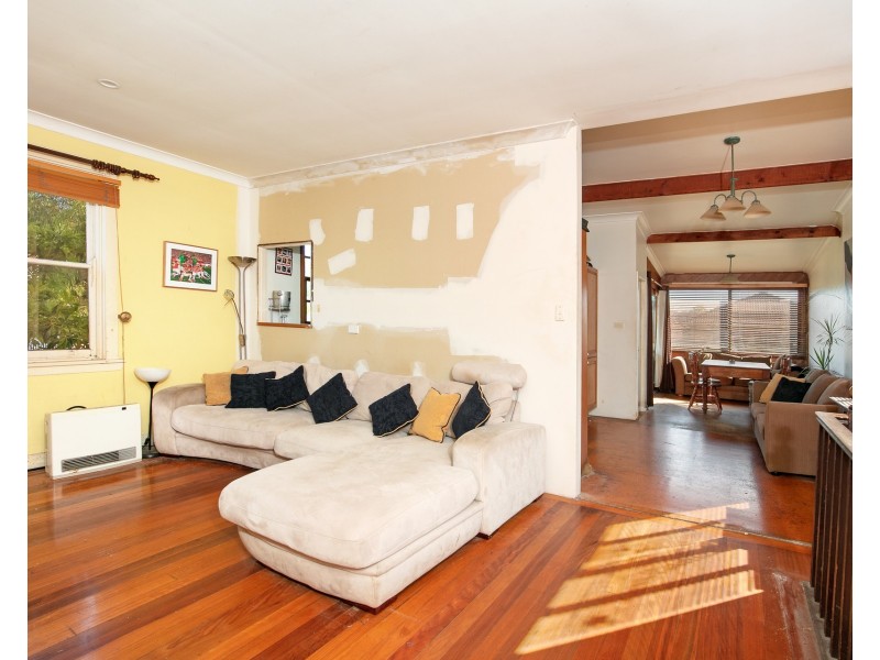 50 Undercliff Road, Freshwater NSW 2096