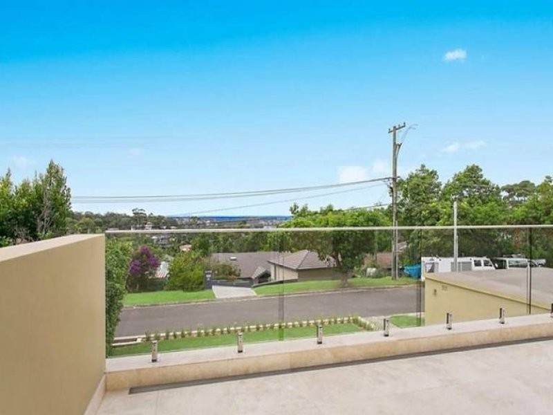 15 Southern Cross Way, Allambie Heights NSW 2100