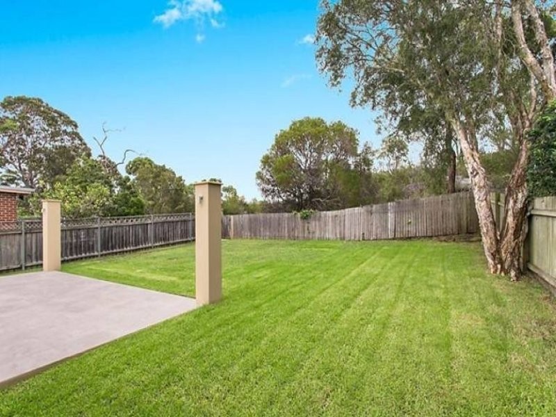 15 Southern Cross Way, Allambie Heights NSW 2100
