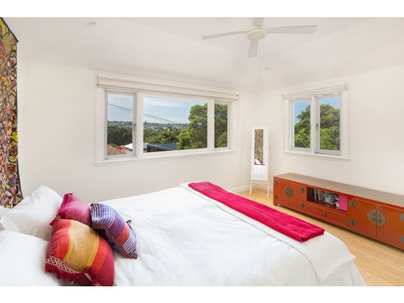 4 Robert Street, Freshwater NSW 2096