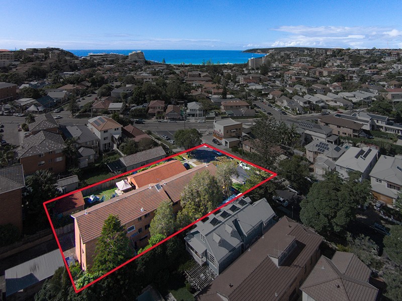 9/11 Soldiers Avenue, Freshwater NSW 2096