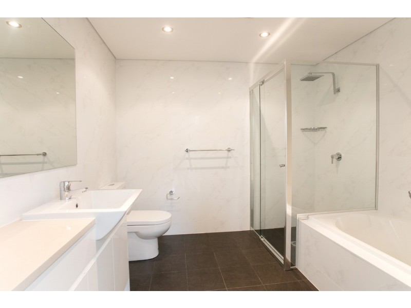 18/23B-27 Pine Avenue, Brookvale NSW 2100