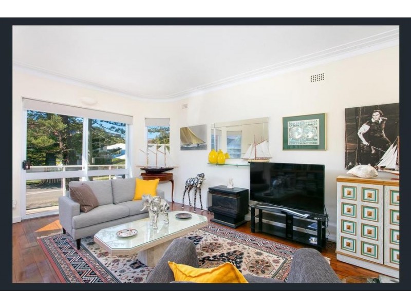 19 Kooloora Avenue, Freshwater NSW 2096