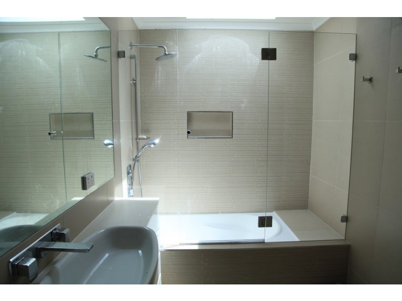 42 Playfair Road, North Curl Curl NSW 2099