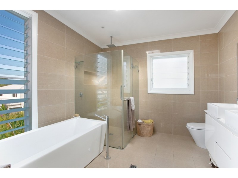 93 Harbord Road, Freshwater NSW 2096