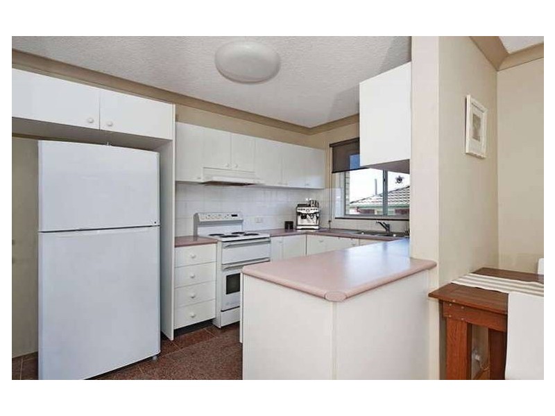 6/87 Pacific Parade, Dee Why NSW 2099