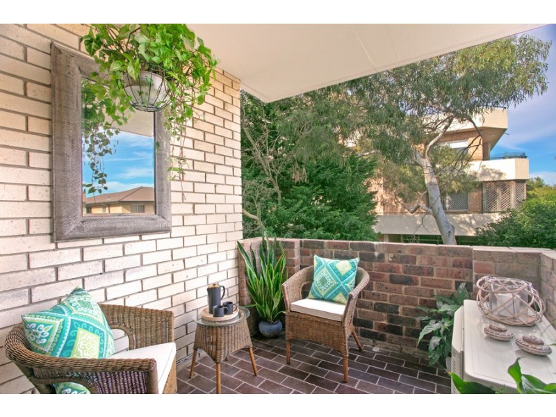 2/80-86 Crown Road, Queenscliff NSW 2096