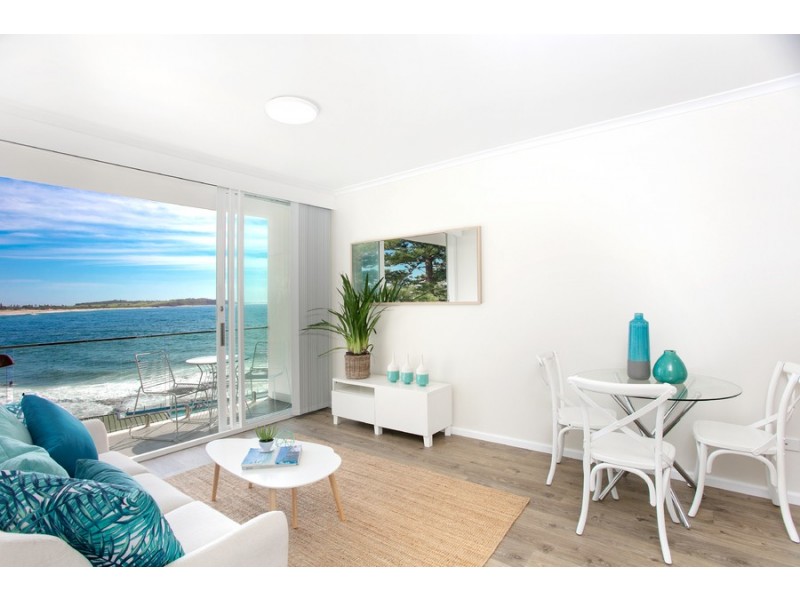 13/2 Monash Parade, Dee Why NSW 2099