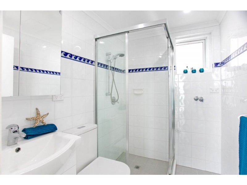 13/2 Monash Parade, Dee Why NSW 2099