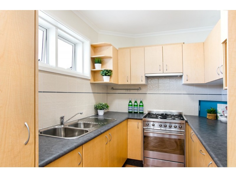 13/2 Monash Parade, Dee Why NSW 2099