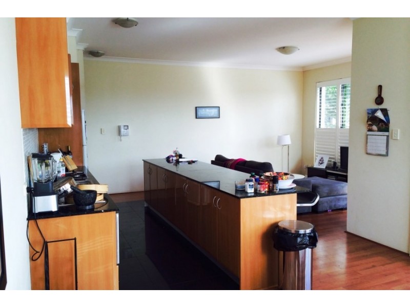 14/1-5 The Crescent, Dee Why NSW 2099