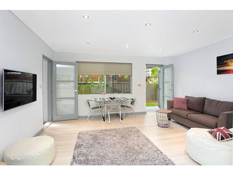 2/66 Soldiers Avenue, Freshwater NSW 2096