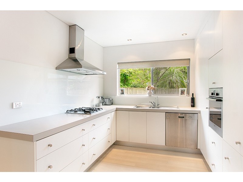 2/66 Soldiers Avenue, Freshwater NSW 2096