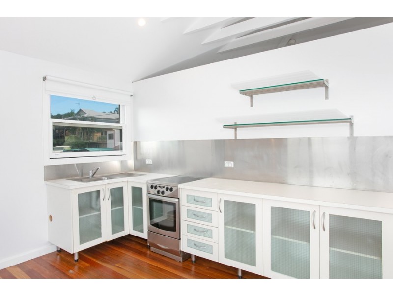 90a Pitt Road, North Curl Curl NSW 2099