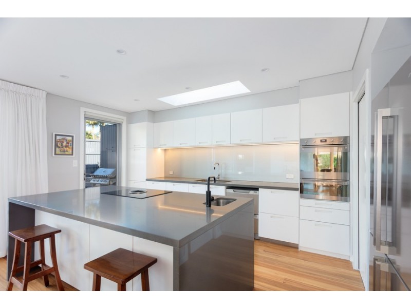 20 Oliver Street, Freshwater NSW 2096