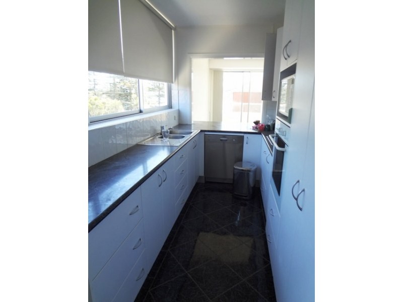 3/186 Pacific Parade, Dee Why NSW 2099