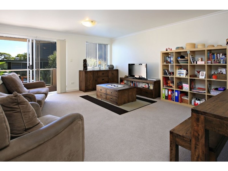 4/4 Campbell Parade, Manly Vale NSW 2093