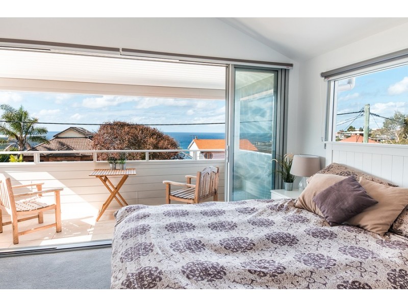 18a Loch Street, Freshwater NSW 2096