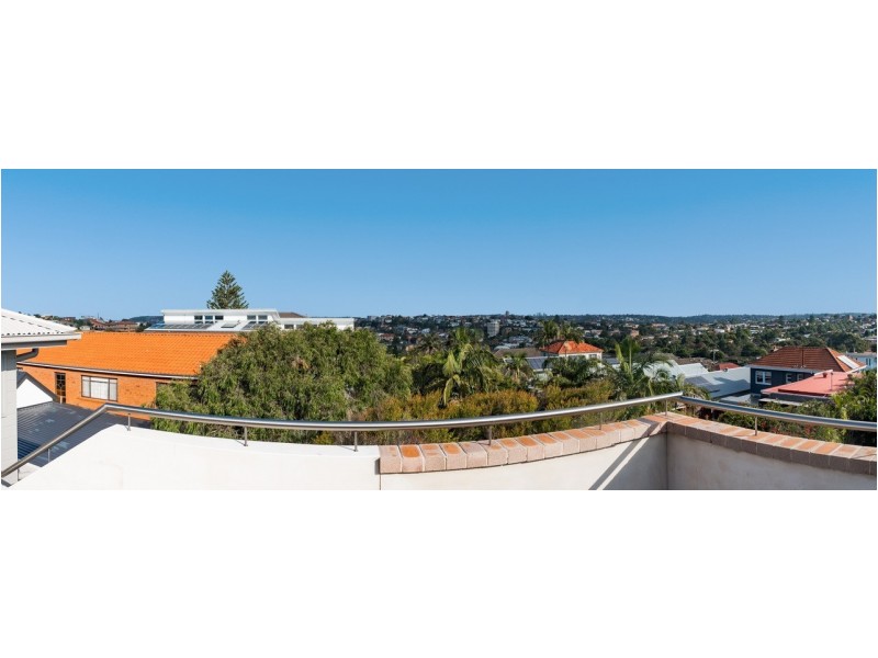 18a Loch Street, Freshwater NSW 2096