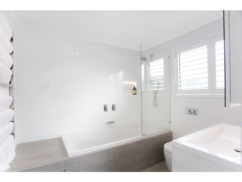 111 Wyndora Avenue, Freshwater NSW 2096