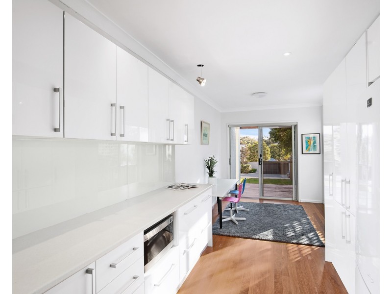 92 Bennett Street, Curl Curl NSW 2096