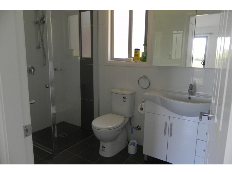 2/107a Oliver Street, Freshwater NSW 2096