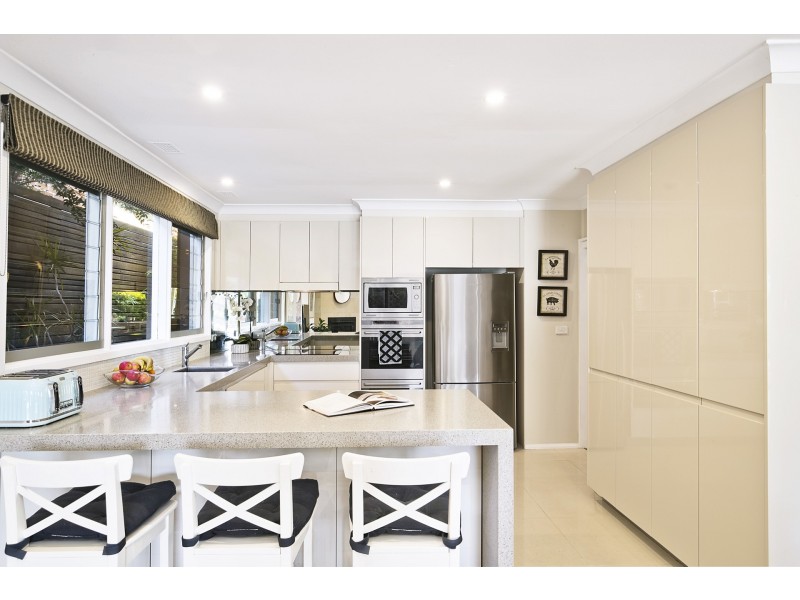 43 Brighton Street, Curl Curl NSW 2096