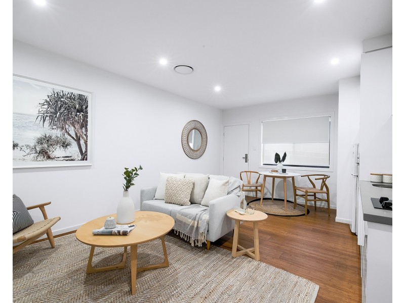 18 Stewart Avenue, Curl Curl NSW 2096