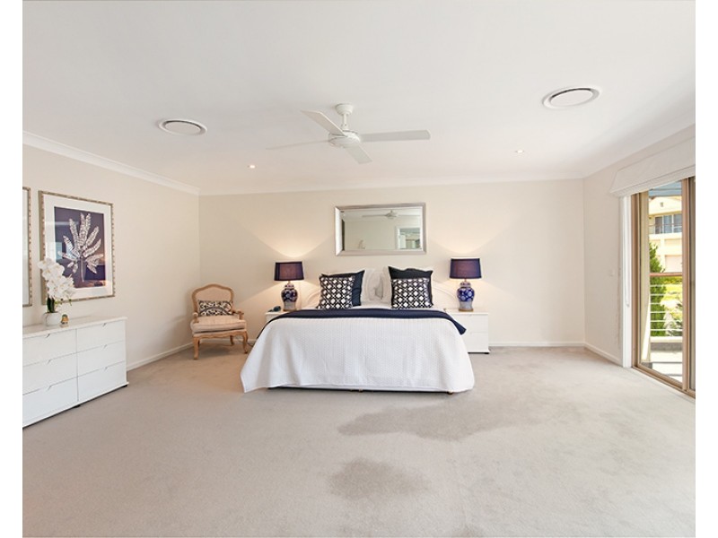 17 Edgewood Place, Belrose NSW 2085